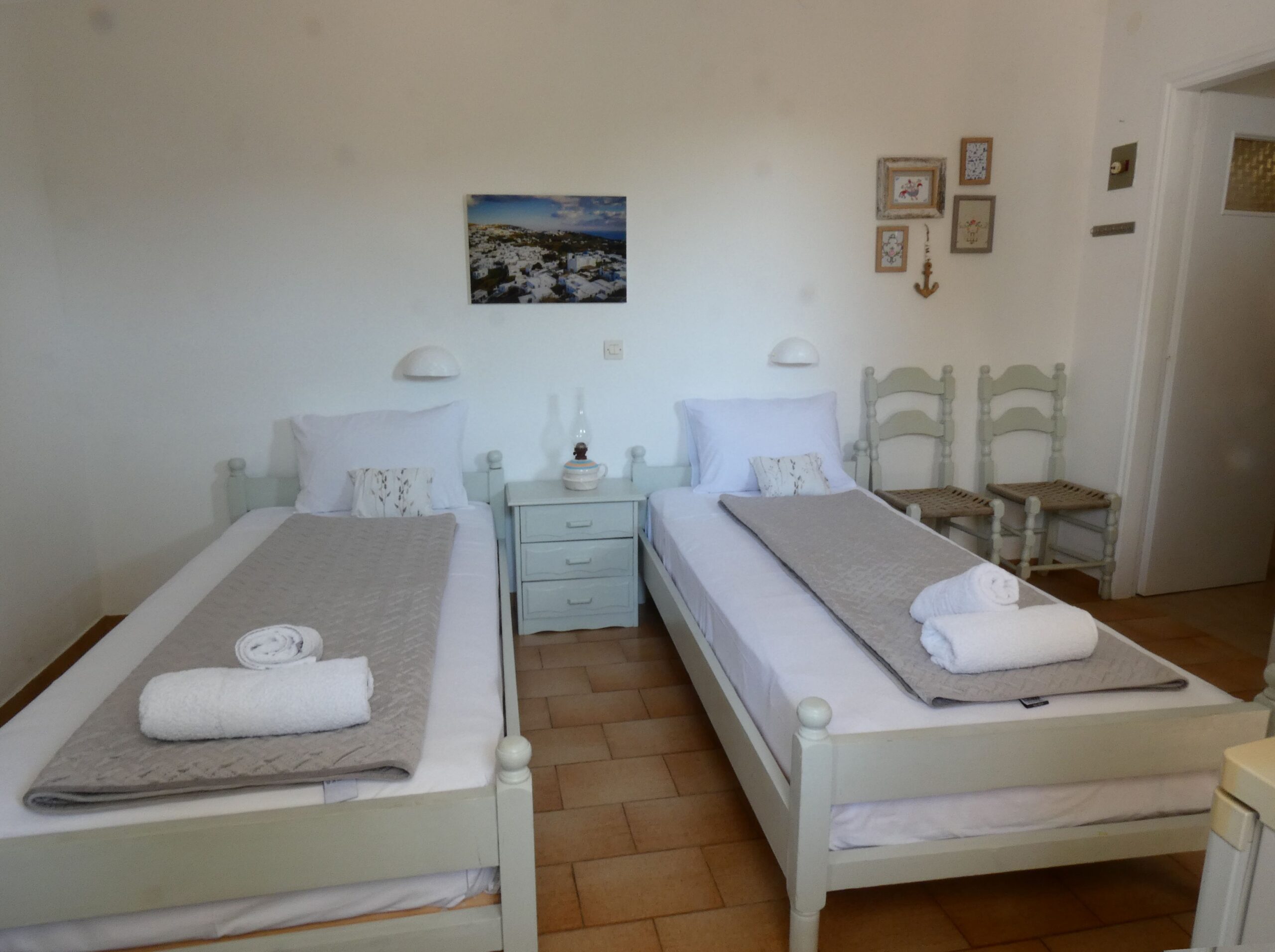 2-room1